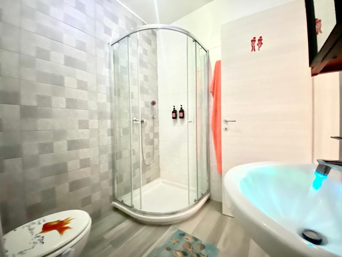 Central Private En-Suite With Balcony In Shared Residence Pietà Extérieur photo