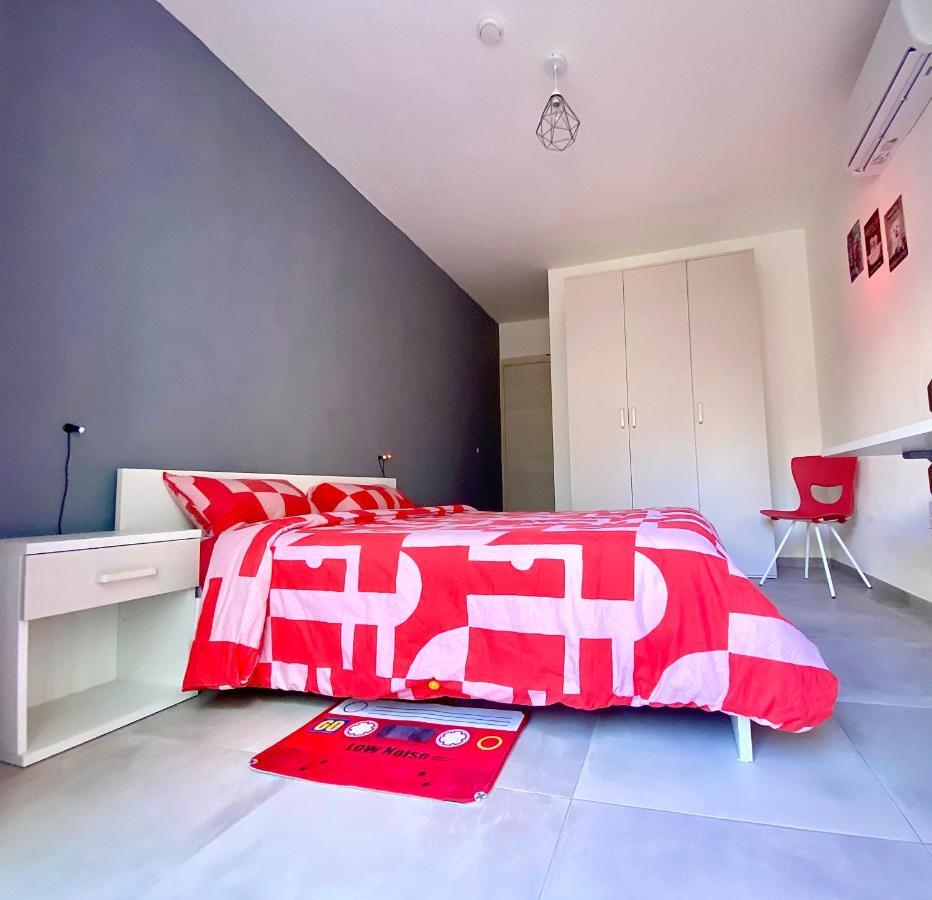 Central Private En-Suite With Balcony In Shared Residence Pietà Extérieur photo